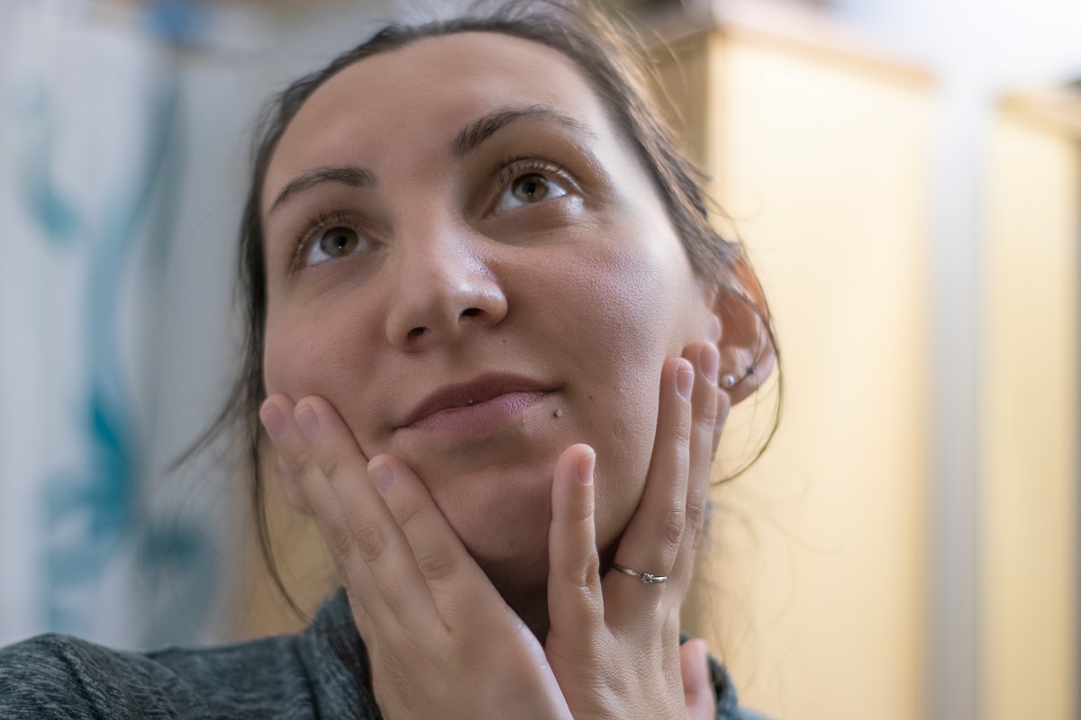 Sensitive Skin Care: Gentle Routine Guide